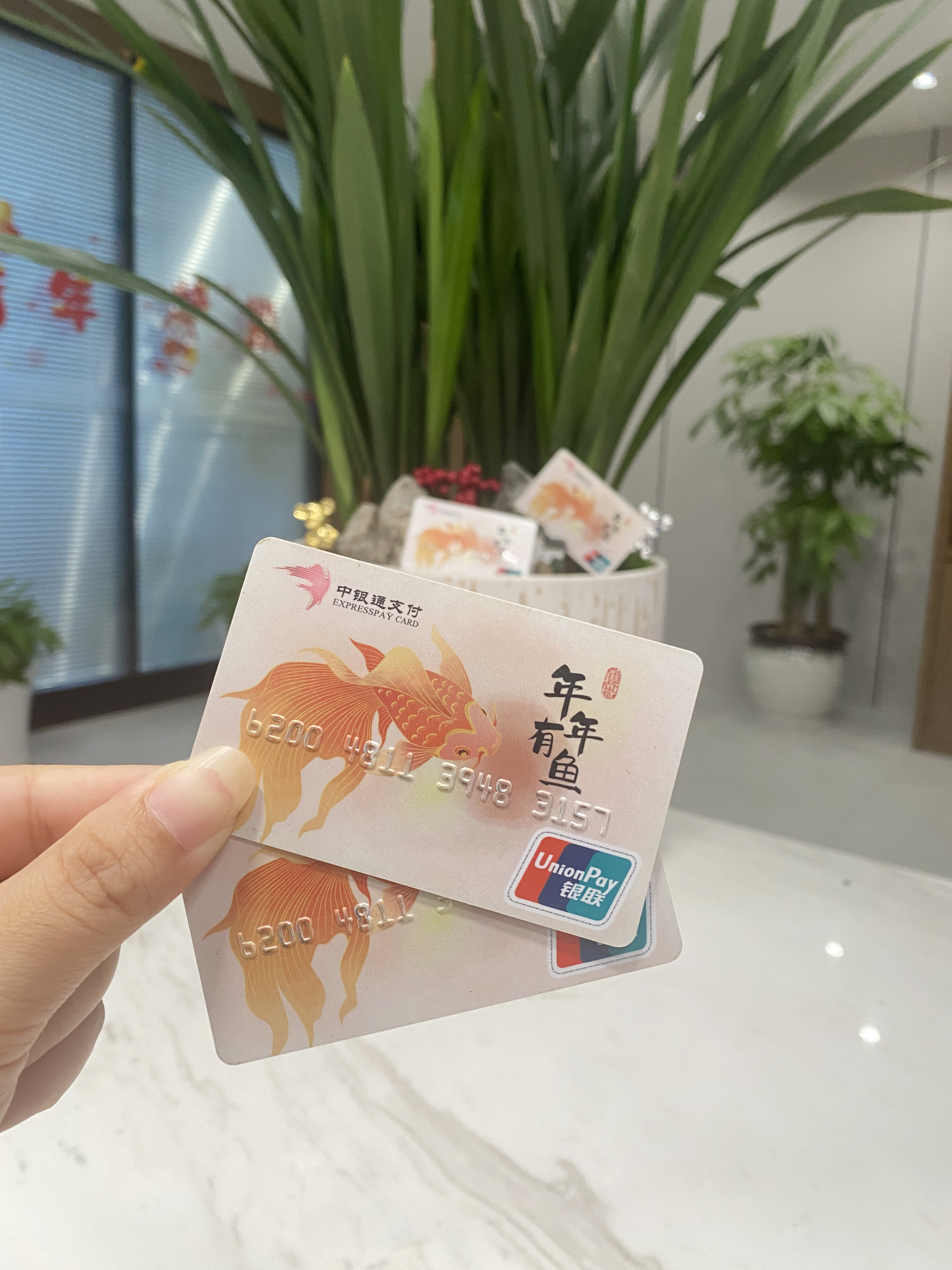 信阳急用钱医保卡余额回收联系方式(急用钱社保怎么搞出钱来)