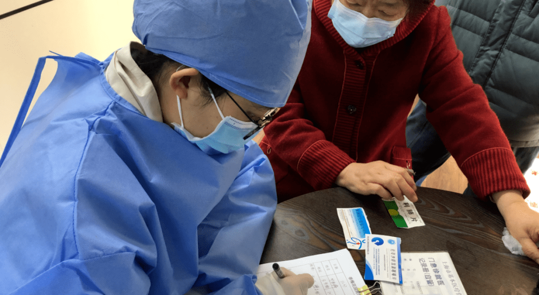 信阳24小时套医保卡回收商家(急用钱24小时医保提取)